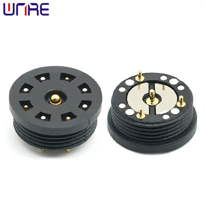 Magnet Power Supply Port A13-14mm-4P Circular Threaded 1