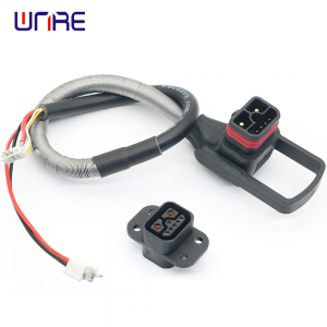 Connector 2+1+5 20A Male Electric Bike Charger Battery Charger Plug Socket