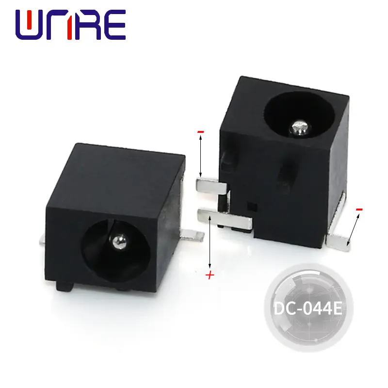 DC-044E